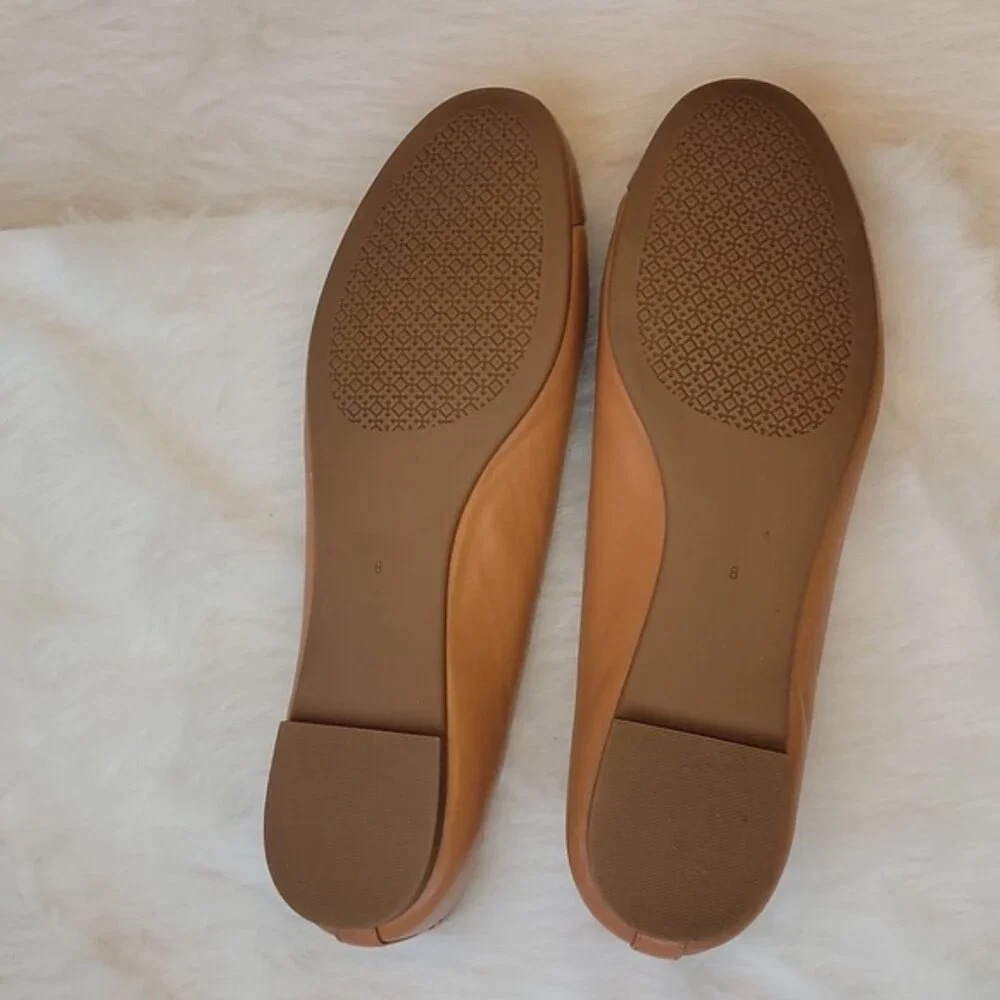 TORY BURCH Everly Tan/Tan Patent Cap Toe Gold Logo Slip On Preppy Ballet Flats 8